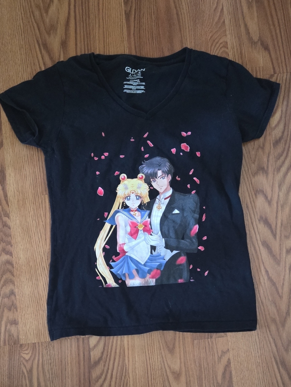 Gildan Black Sailor Moon & Tuxedo Mask Graphic V-Neck Tee